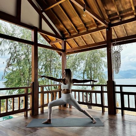 Flowers & Fire Yoga Garden กิลิไอร์ ภายนอก รูปภาพ